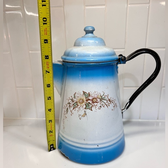 Antique Blue and White Enamelware Coffee Pot Flowers Stewart W Virginia - Picture 3 of 9
